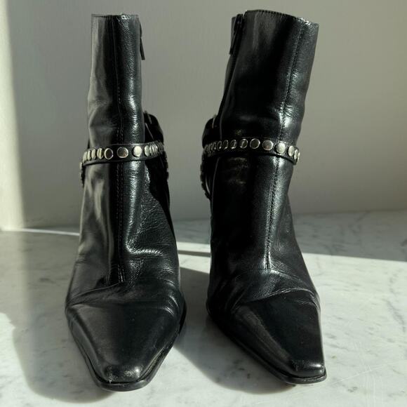 Nine West Black Leather Studded Ankle Booties Size 5.5 - Picture 3 of 7